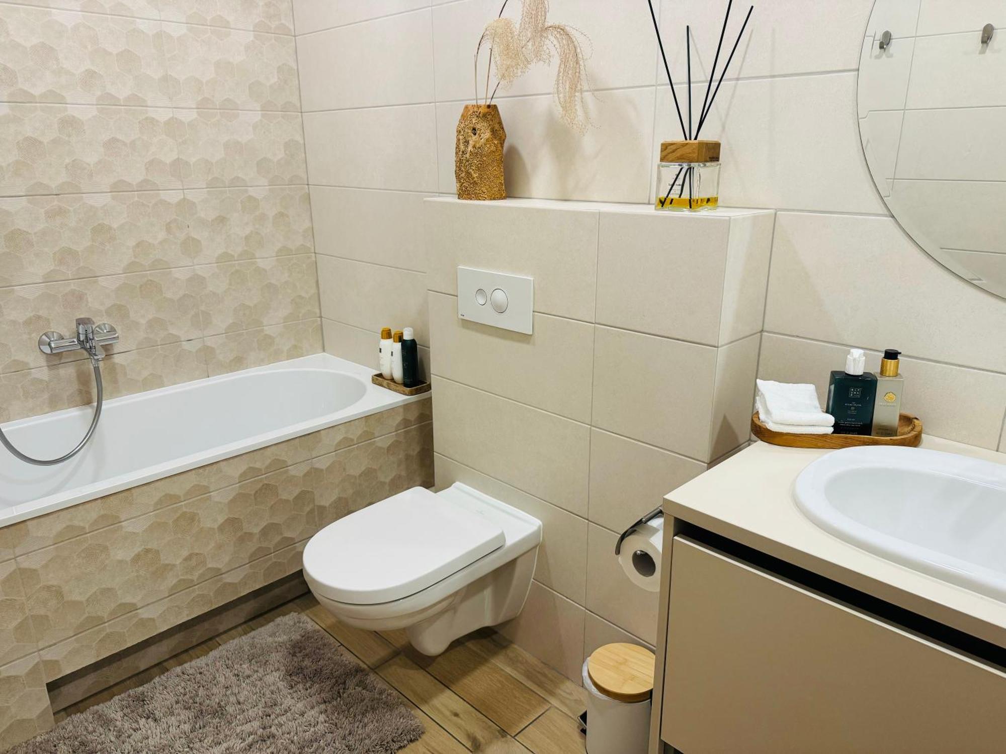 דרוסקינינקאי Moon Apartment מראה חיצוני תמונה